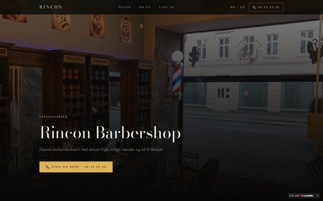 Skærmbillede af hjemmesiden for Rincon Barbershop med forside og bestil-tid-knap